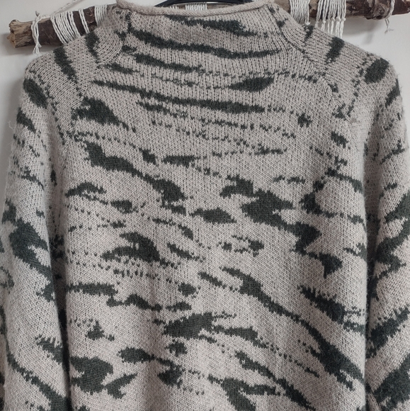 Madewell Soft Wool Marble Sweater - Picture 7 of 7